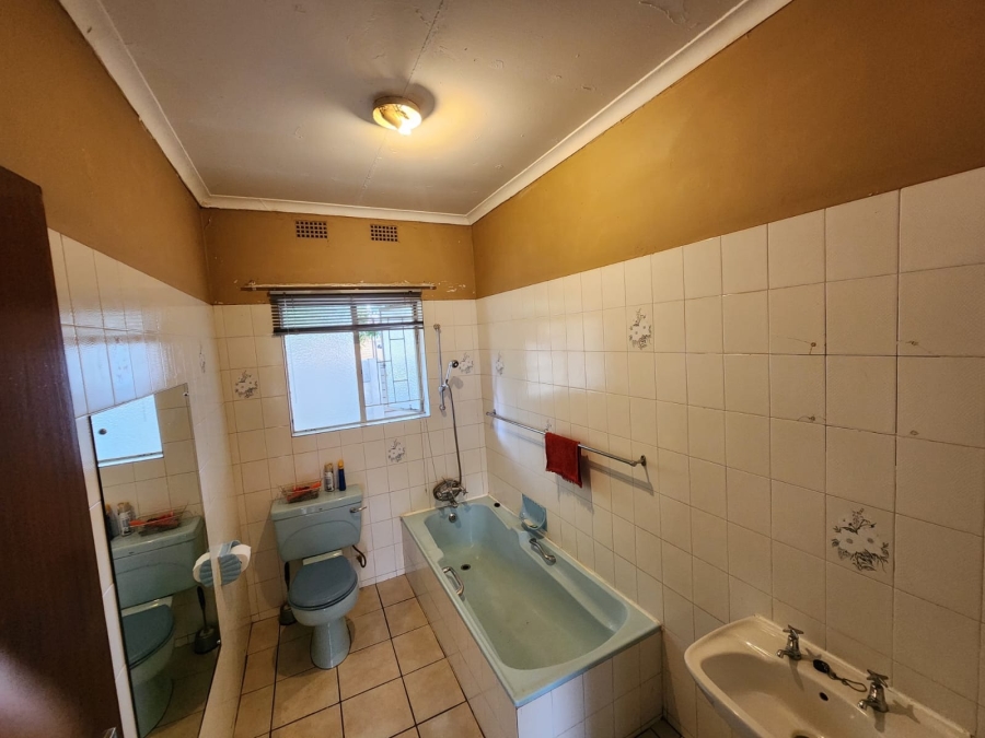 3 Bedroom Property for Sale in Rustenburg Central North West